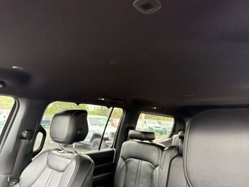 Used 2023 Jeep Wagoneer 4WD w/ Convenience Group I image 29