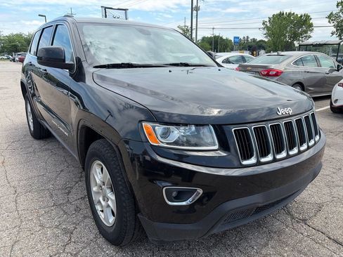 Used 2014 Jeep Grand Cherokee Laredo w/ Quick Order Package 23E AWD/4WD image 3