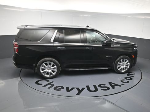 Used 2022 Chevrolet Tahoe High Country image 34