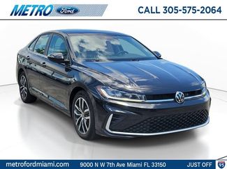 Used 2025 Volkswagen Jetta SE FWD 360° Tour