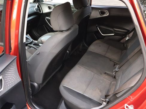 Certified 2021 Kia Soul LX FWD image 14