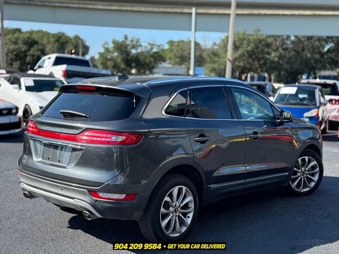 Used 2019 Lincoln MKC Select w/ Select Plus Package FWD image 6
