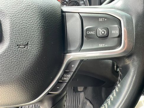 Used 2023 RAM 2500 Laramie AWD/4WD image 14