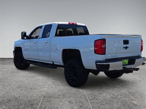 Used 2017 Chevrolet Silverado 2500 LT AWD/4WD image 8