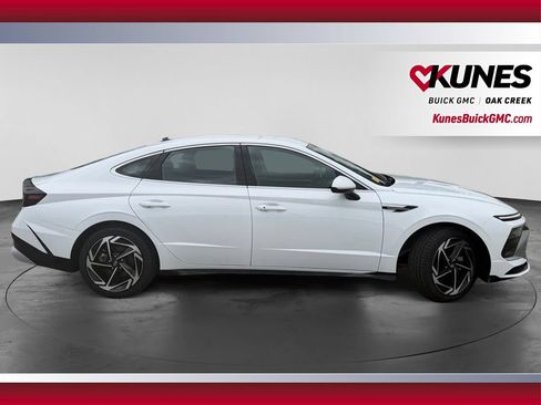 Used 2026 Hyundai Sonata SEL FWD image 5