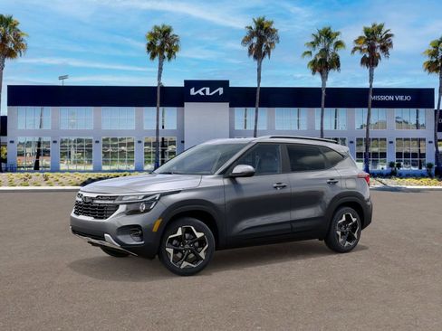 New 2026 Kia Seltos S image 3