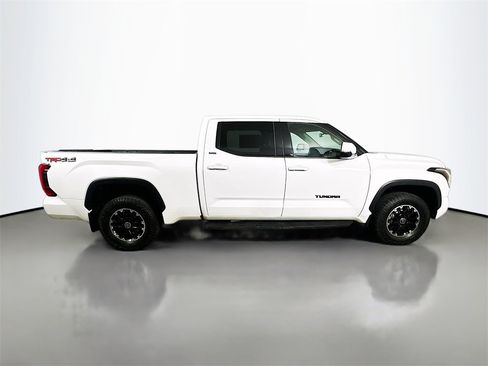Used 2022 Toyota Tundra SR5 image 7