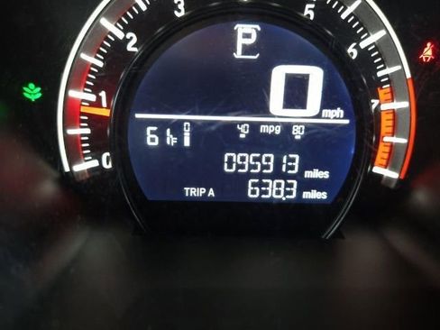 Used 2018 Honda Civic LX image 3