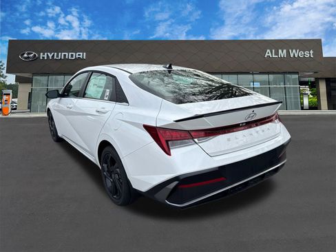 New 2026 Hyundai Elantra SEL Sport Premium FWD image 8