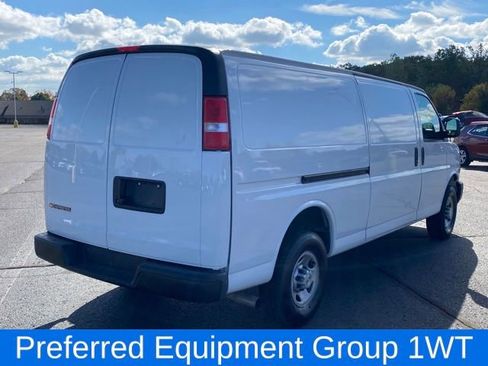 Certified 2024 Chevrolet Express 2500 Extended image 4