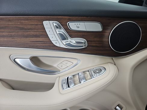 Certified 2022 Mercedes-Benz GLC 300 GLC 300 image 13