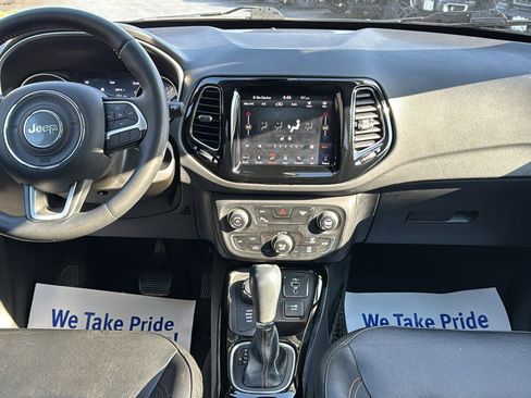 Certified 2019 Jeep Compass Limited w/ Safety & Security Group AWD/4WD image 19