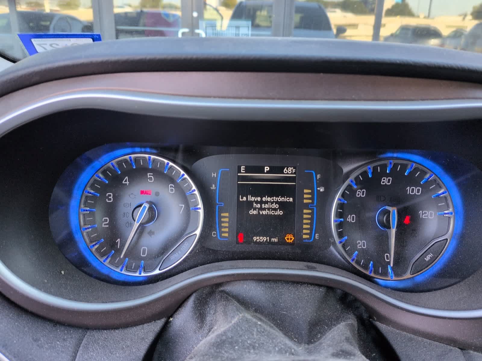 Used 2018 Chrysler Pacifica Touring Plus FWD image 14