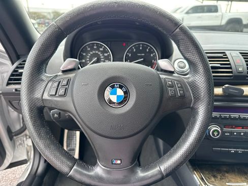 Used 2009 BMW 135i Convertible RWD image 6