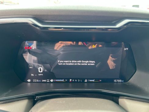 Used 2024 Chevrolet Colorado ZR2 w/ ZR2 Convenience Package III image 45