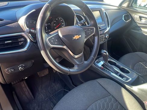 Used 2018 Chevrolet Equinox LT image 24