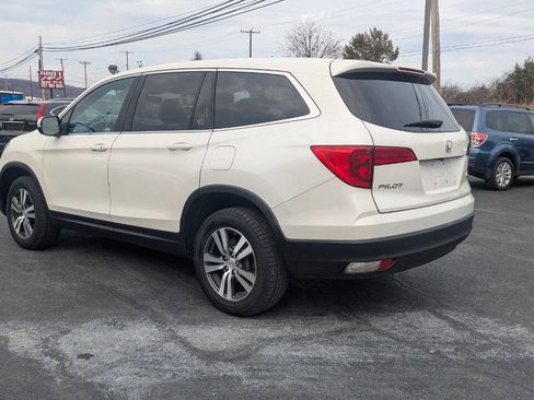 Used 2018 Honda Pilot EX image 12