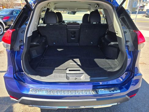 Used 2018 Nissan Rogue SL image 6