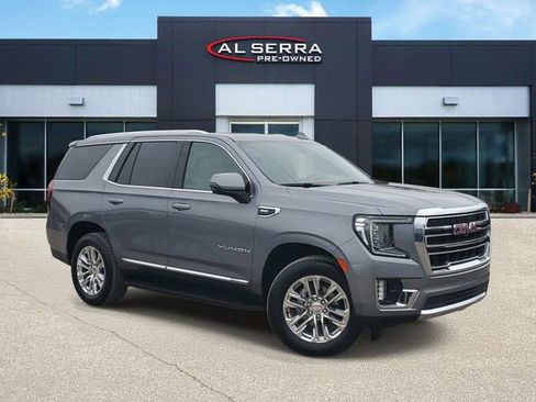 Certified 2022 GMC Yukon SLT w/ SLT Premium Package AWD/4WD image 1