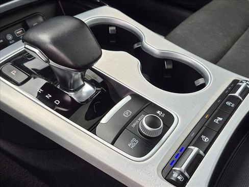 Used 2018 Kia Stinger GT2 AWD/4WD image 10