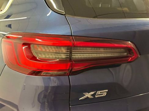Used 2019 BMW X5 xDrive40i w/ Convenience Package AWD/4WD image 9