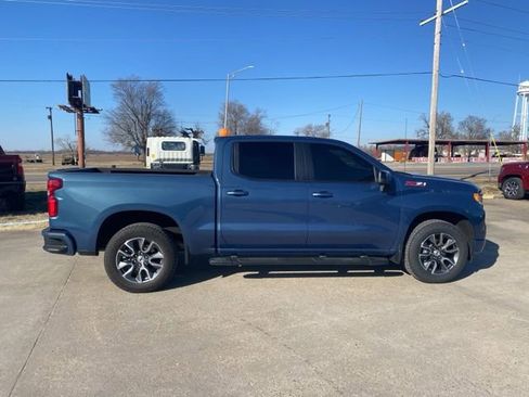 Used 2024 Chevrolet Silverado 1500 RST image 7