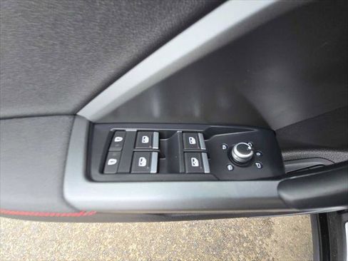 New 2025 Audi Q3 2.0T Premium Plus image 31