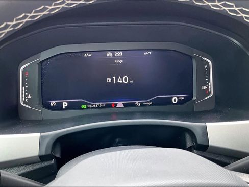 Used 2023 Volkswagen Atlas SE image 26