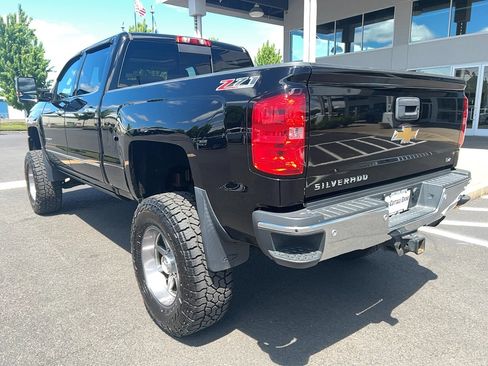 Used 2017 Chevrolet Silverado 3500 LTZ AWD/4WD image 9