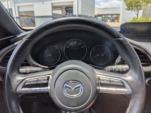 Used 2019 MAZDA MAZDA3 AWD Hatchback w/ Premium Pkg image 27