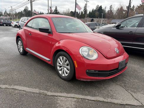 Used 2015 Volkswagen Beetle 1.8T image 4