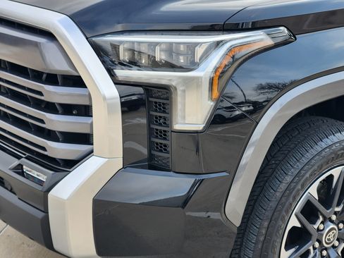 Used 2024 Toyota Tundra Limited image 5