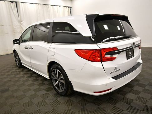 Used 2024 Honda Odyssey Touring image 5