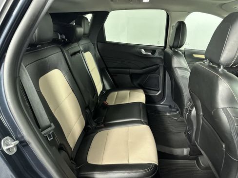 Used 2022 Ford Escape Titanium w/ Titanium Elite Package image 22