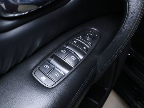Used 2022 Nissan Armada SV AWD/4WD image 11