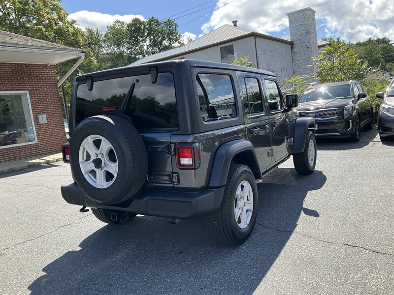 Used 2020 Jeep Wrangler Unlimited Sport S AWD/4WD image 5