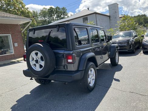 Used 2020 Jeep Wrangler Unlimited Sport S AWD/4WD image 5