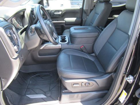 Used 2021 Chevrolet Silverado 1500 LTZ RWD image 16