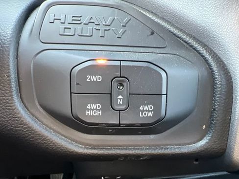 Used 2026 RAM 2500 Big Horn AWD/4WD image 24