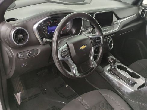 Certified 2020 Chevrolet Blazer LT image 10