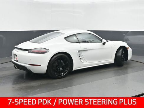 Used 2021 Porsche 718 Cayman RWD image 3