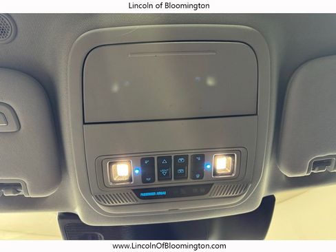 Used 2023 Ford Explorer Limited w/ Limited Technology Package image 44