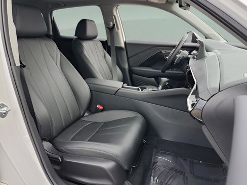 Used 2025 Acura ADX FWD image 24