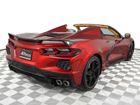 Used 2023 Chevrolet Corvette Stingray Premium Conv w/ Z51 Performance Package RWD image 6