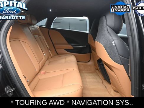Used 2024 Lucid Air Touring AWD/4WD image 11