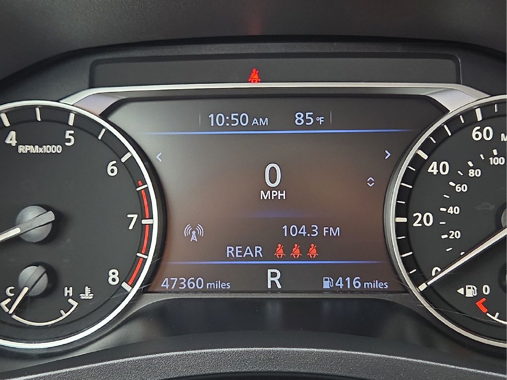 Used 2025 Nissan Altima 2.5 SV FWD image 18