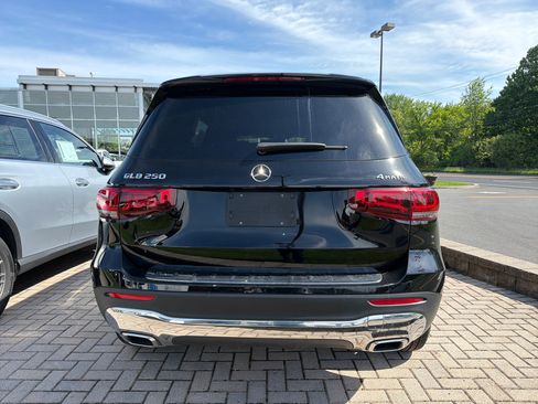 Certified 2023 Mercedes-Benz GLB 250 4MATIC image 6