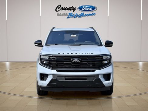 New 2025 Ford Expedition Platinum w/ Stealth Performance Package image 12