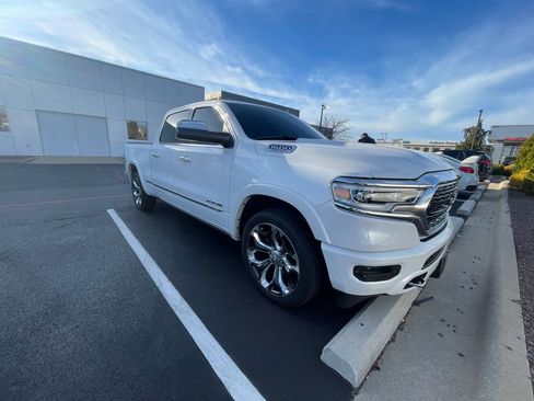 Used 2020 RAM 1500 Limited image 1