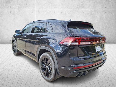 New 2026 Volkswagen Atlas Cross Sport SEL R-Line image 3
